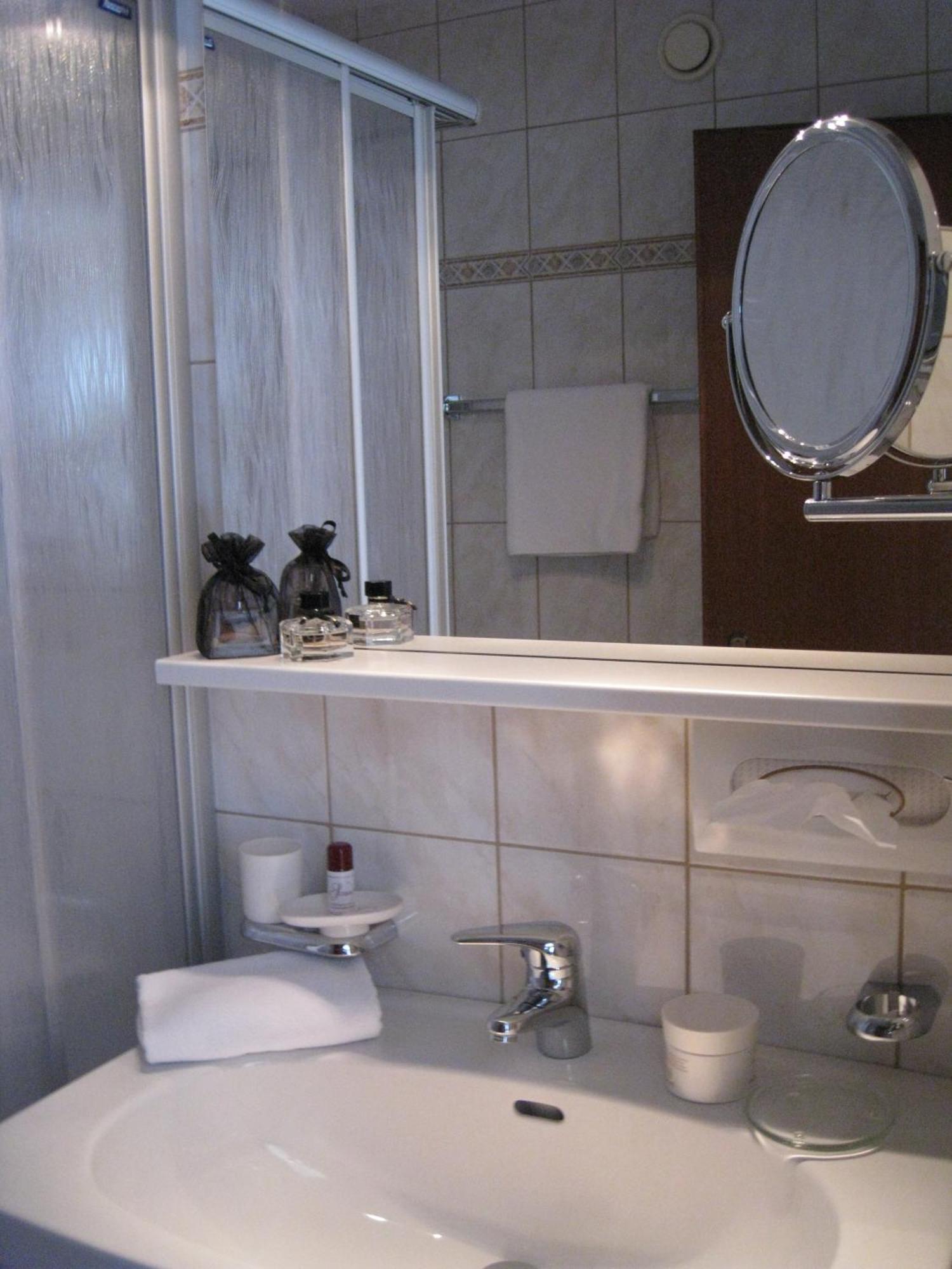Apart Hotel Garni Strasser Zell am Ziller Esterno foto