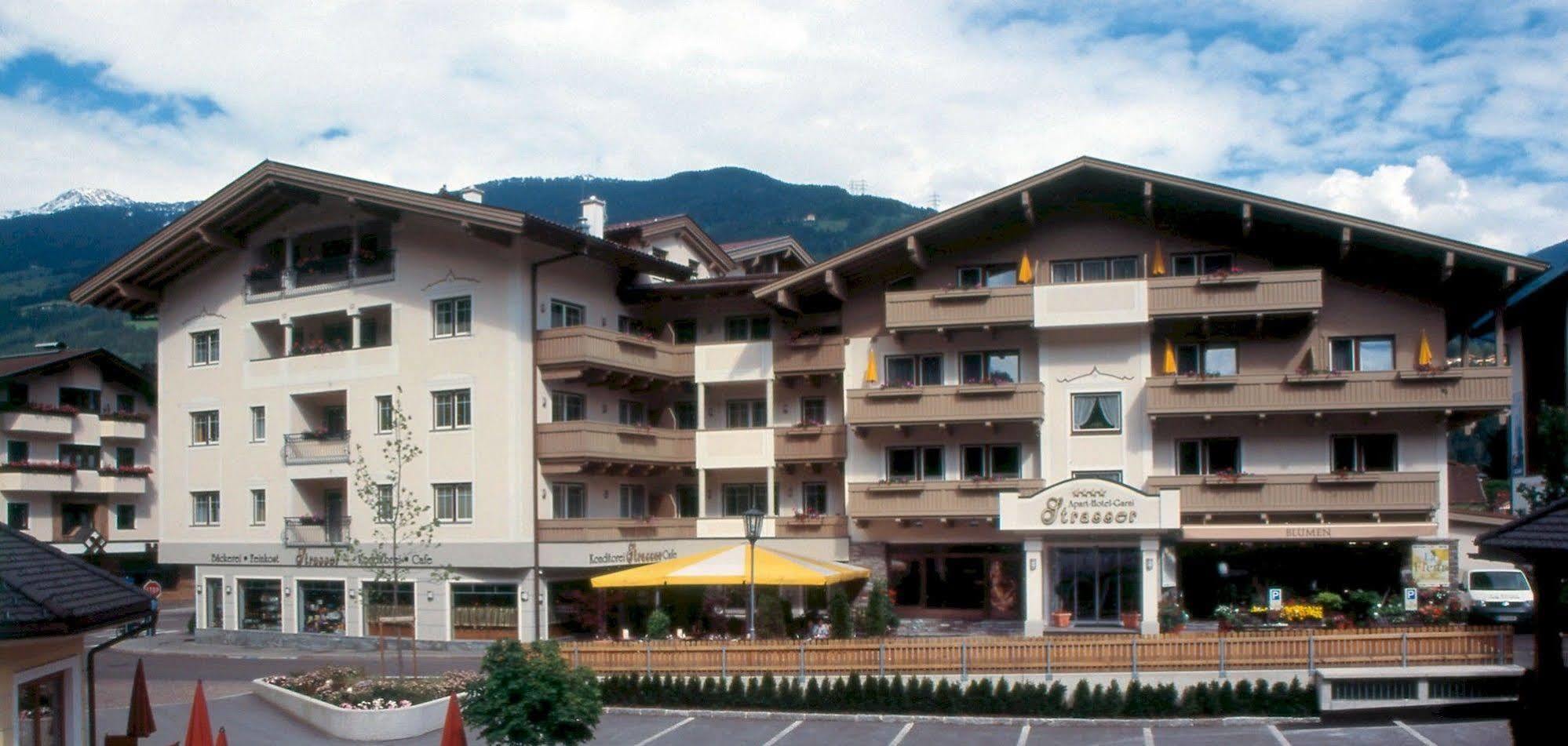 Apart Hotel Garni Strasser Zell am Ziller Esterno foto