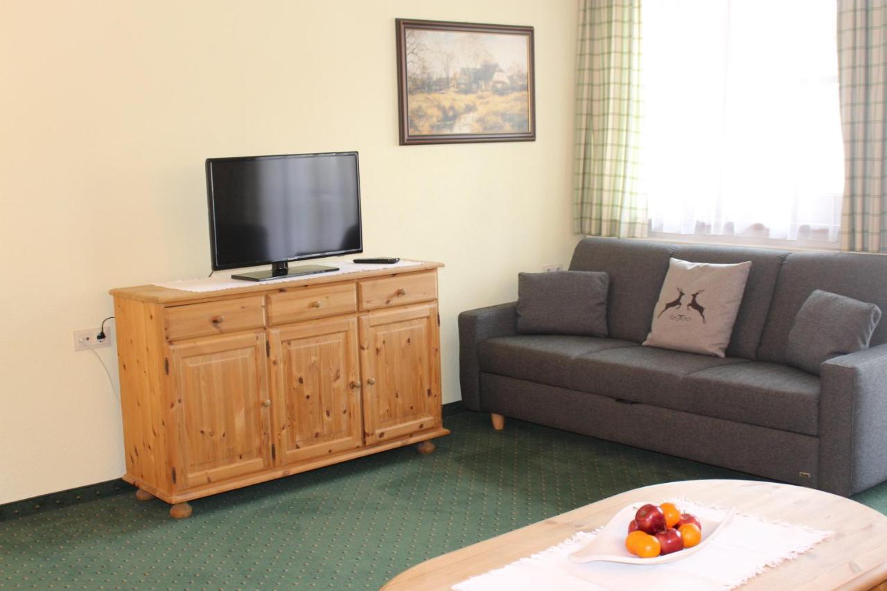 Apart Hotel Garni Strasser Zell am Ziller Esterno foto